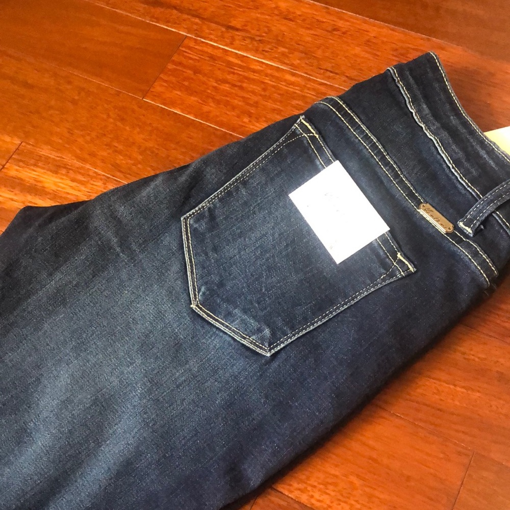 Kancan NWT Flare